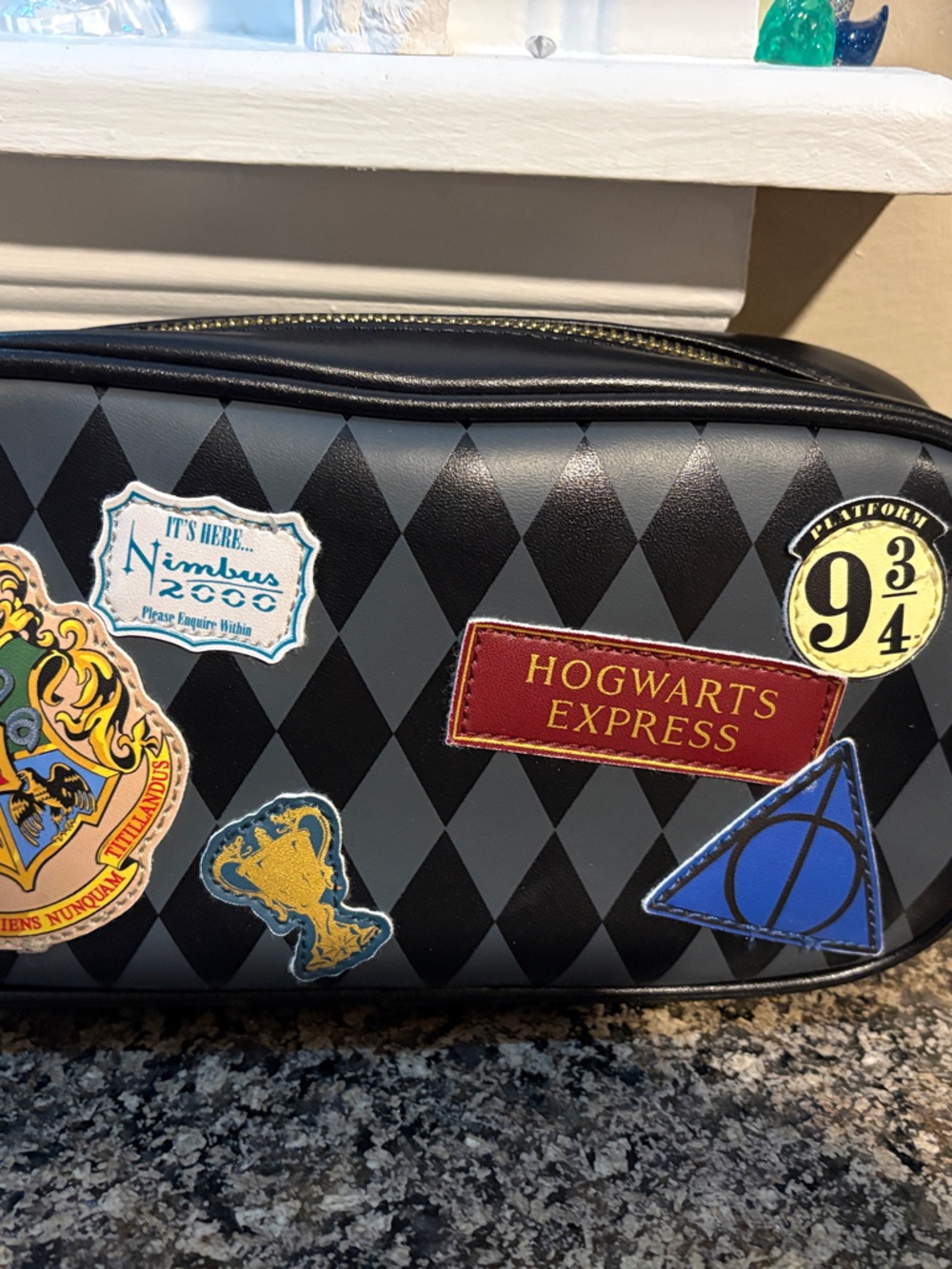 Hogwarts Express Black Diamond-Pattern Men’s Travel Pouch